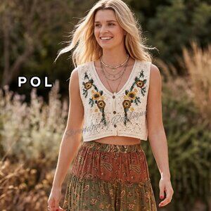 POL Bohemian Flower Child Embroidered Sunflower Button up Crochet Cop Top